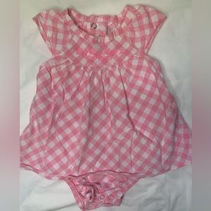 6m Carter’s pink gingham romper
